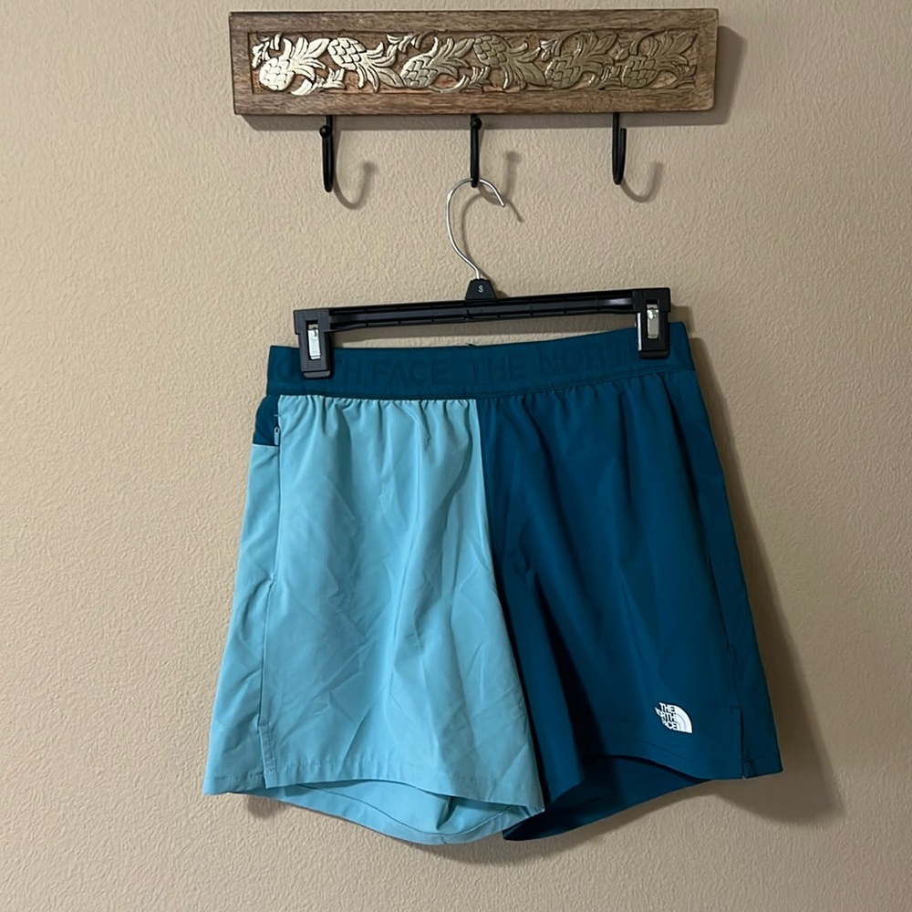 North face two tone shorts